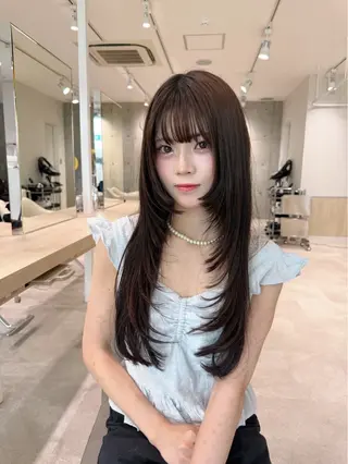 ロング 韓国レイヤー×透明感 カラー/山崎一輝のヘアスタイル