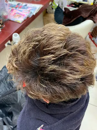 ショート 竹内 英明のヘアスタイル