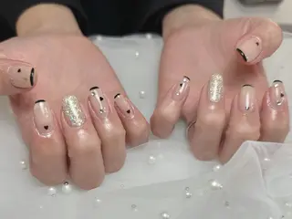 ネイル BURGUNDY ジョイシーのネイルデザイン