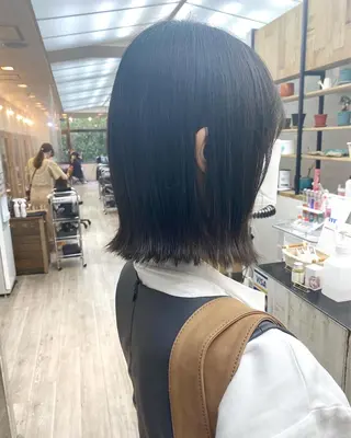 ショート カラー ☀️透明感color KURO☀️のヘアスタイル