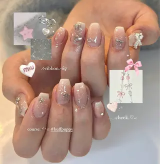 ネイル Sae BuffPuppyのネイルデザイン