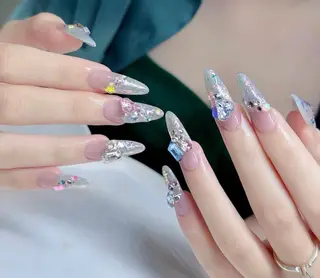 ネイル REI レイのネイルデザイン