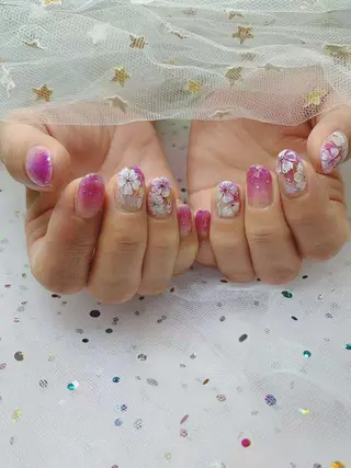 ネイル 🦋ネイルサロン ブラン🌈ゆりのネイルデザイン