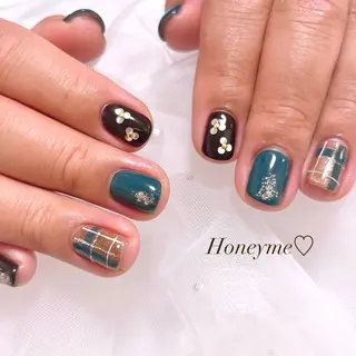ネイル Honey me ❁⃘*.ﾟのネイルデザイン
