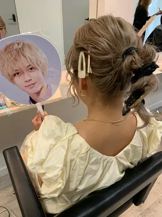 セミロング カラー ヘアアレンジ 代表🎀 ふわモテ愛 され髪🩷yumiのヘアスタイル