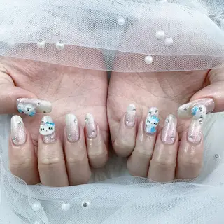 ミディアム パーツ全部¥110 サロンミミのネイルデザイン