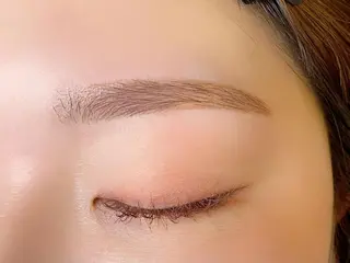 アイブロウ まつげ&眉毛専門店 🌸Manamiのマツエク・マツパデザイン