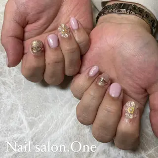 ネイル Nail salon .Oneのネイルデザイン
