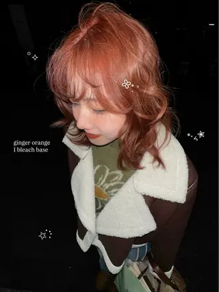 ミディアム カラー ura/デザイン/ ハイトーン/個性派のヘアスタイル