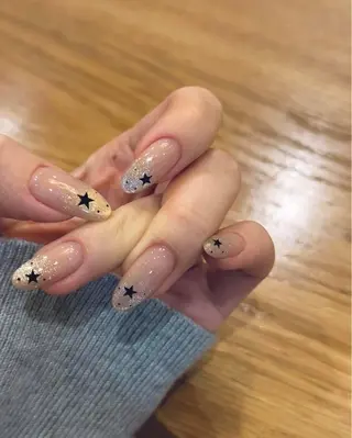 カラー AIN Nailのネイルデザイン