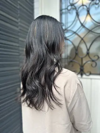 ロング カラー K Harukaのヘアスタイル