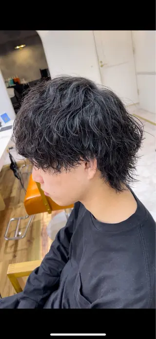 パーマ メンズ 波巻きスパイラル 近藤剛　浦和のヘアスタイル