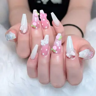 ネイル Julli NailStudioのネイルデザイン