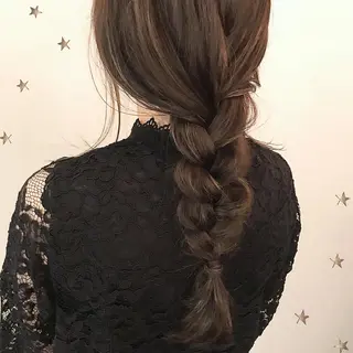 ロング カラー 市川 千夏のヘアスタイル