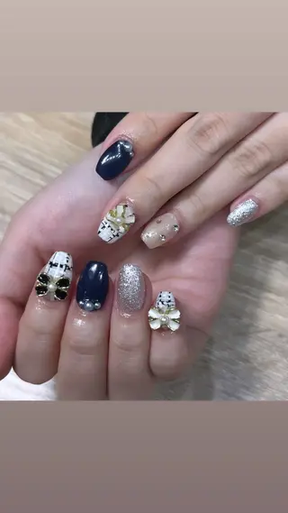 ネイル Crea AIRI🎀のネイルデザイン