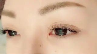 マツエク・マツパ ルクール東三条店 玉井 愛紡のマツエク・マツパデザイン