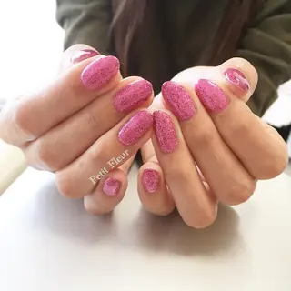 ネイル Petit Fleur所属・青柳 亜梨奈のマツエク・マツパデザイン