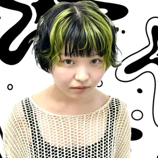ショート カラー Rena✴︎トレンド ×スタンダードMIXのヘアスタイル
