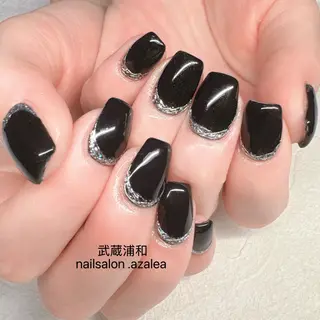 ネイル R inのネイルデザイン