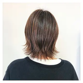 ミディアム カラー 癖毛、多毛の方歓迎 三浦　麻衣のヘアスタイル