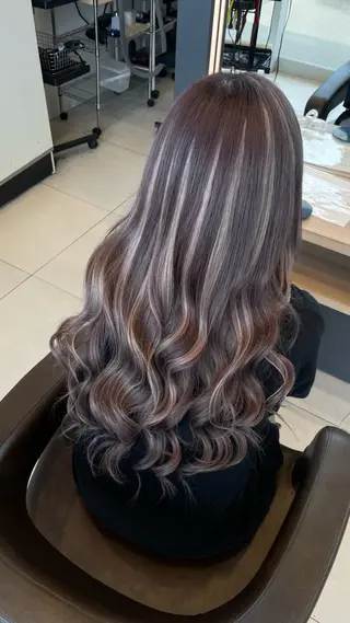 苗村 梨愛のヘアスタイル