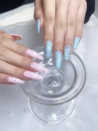 ネイル ✩.*˚ kanaのネイルデザイン