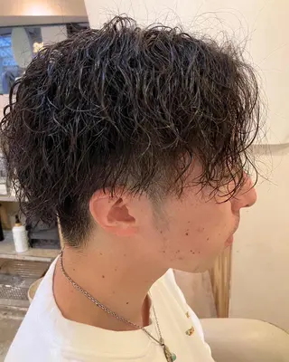 パーマ メンズ 宮下 祐香のヘアスタイル