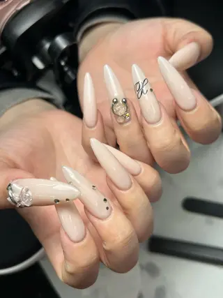 ネイル RINN ANA.CHUOのネイルデザイン