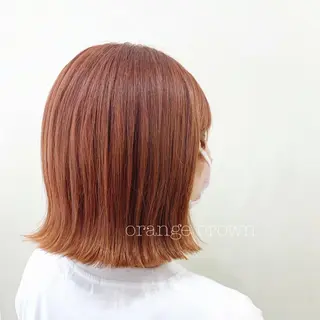 ショート カラー ぱつっとボブ/ 小野あかねのヘアスタイル
