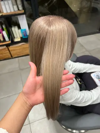 ロング 🫧透明感カラー 艶髪MAYA🎀のヘアスタイル