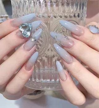 ネイル Miya🎀 nailのネイルデザイン
