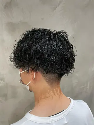 ショート パーマ メンズ 波巻きスパイラルパー マ/シャドウパーマ駿のヘアスタイル