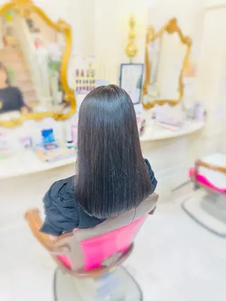 セミロング 菅沼 美咲のヘアスタイル