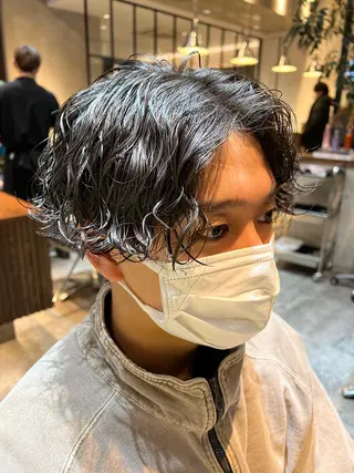 ショート パーマ メンズ 波巻きスパイラルパー マ/シャドウパーマ駿のヘアスタイル