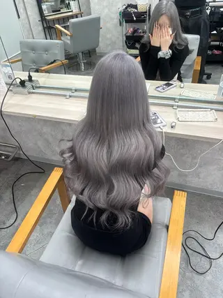 セミロング カラー ギャル/ハイトーン 特化/ルイヤのヘアスタイル