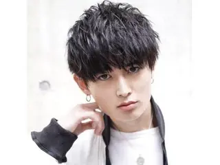 ショート メンズ 髪質改善、縮毛矯正 酸性縮毛矯正のヘアスタイル