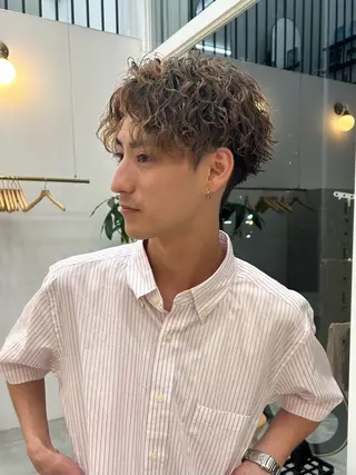 パーマ メンズ 纐纈 大和のヘアスタイル