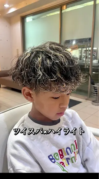 ショート カラー パーマ メンズ 【パーマ特化美容師】 🔥Yoshiyaのヘアスタイル