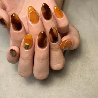 ネイル S. JEWELのネイルデザイン