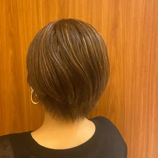 カラー Yui 𓂃𓈒𓏸のヘアスタイル