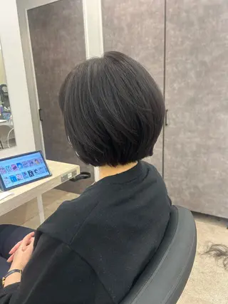 ショート 🐬レイヤー /透明感/あいか🫧のヘアスタイル