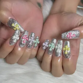 ネイル ❤️💛REBEST 京橋 nailのネイルデザイン