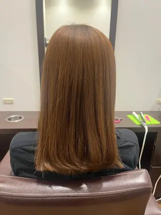 ミディアム カラー 伊藤 未紗希のヘアスタイル