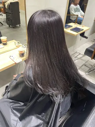 セミロング lena🎀 透明感カラー/韓国風のヘアスタイル