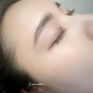 アイブロウ enn. 【眉毛/ネイル】のネイルデザイン