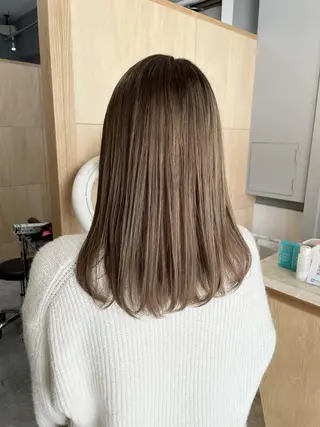 カラー miloc かおりのヘアスタイル