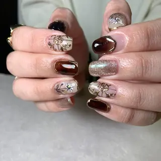 ネイル FIORITURA aiのネイルデザイン