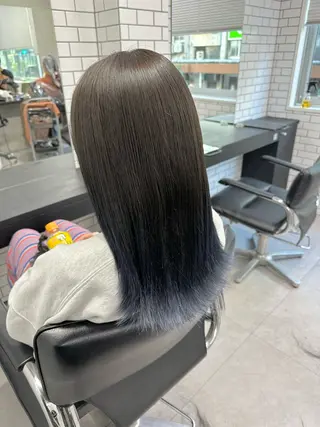 ロング カラー Kasumi Zinaのヘアスタイル