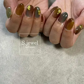ネイル S. JEWELのネイルデザイン