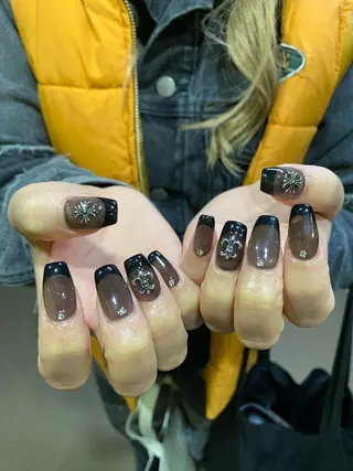 ネイル chiya nailsのネイルデザイン